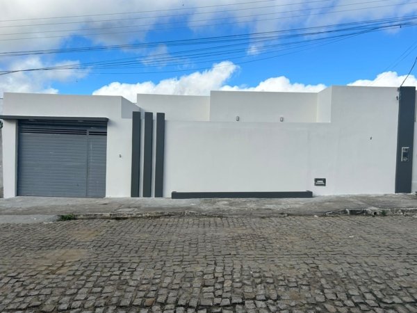 Casa no Bairro Popular